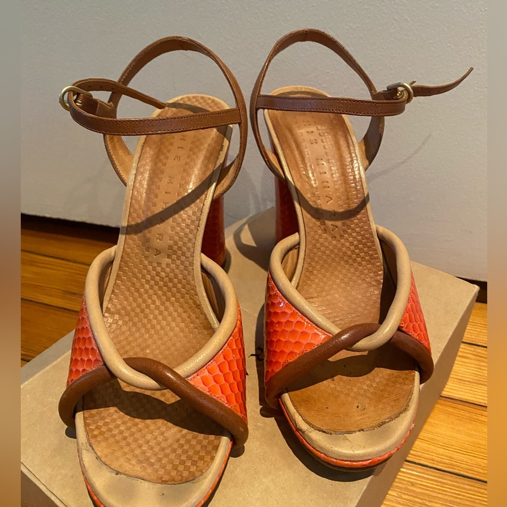 Chie Mihara Heeled Sandals - Picture 4 of 9